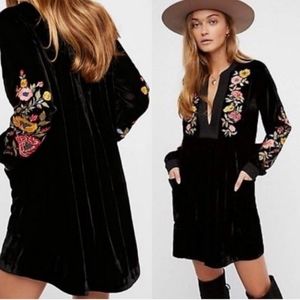 FREE PEOPLE Mia floral Boho Velvet BlacK Dress XS